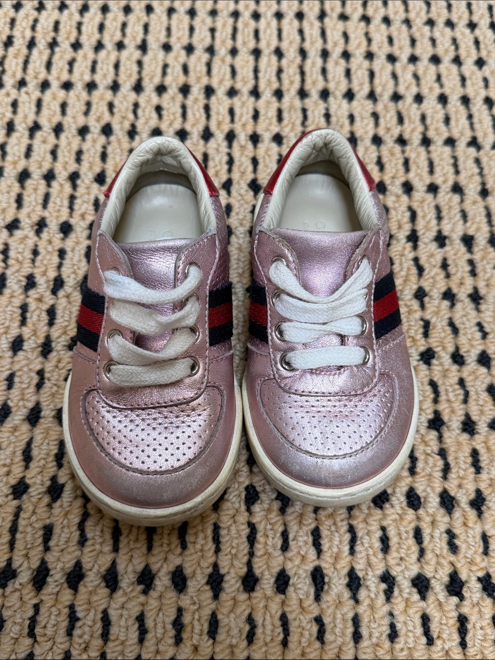 Gucci Kids Metallic Pink Lace-Up Sneakers with Navy & Red Stripe